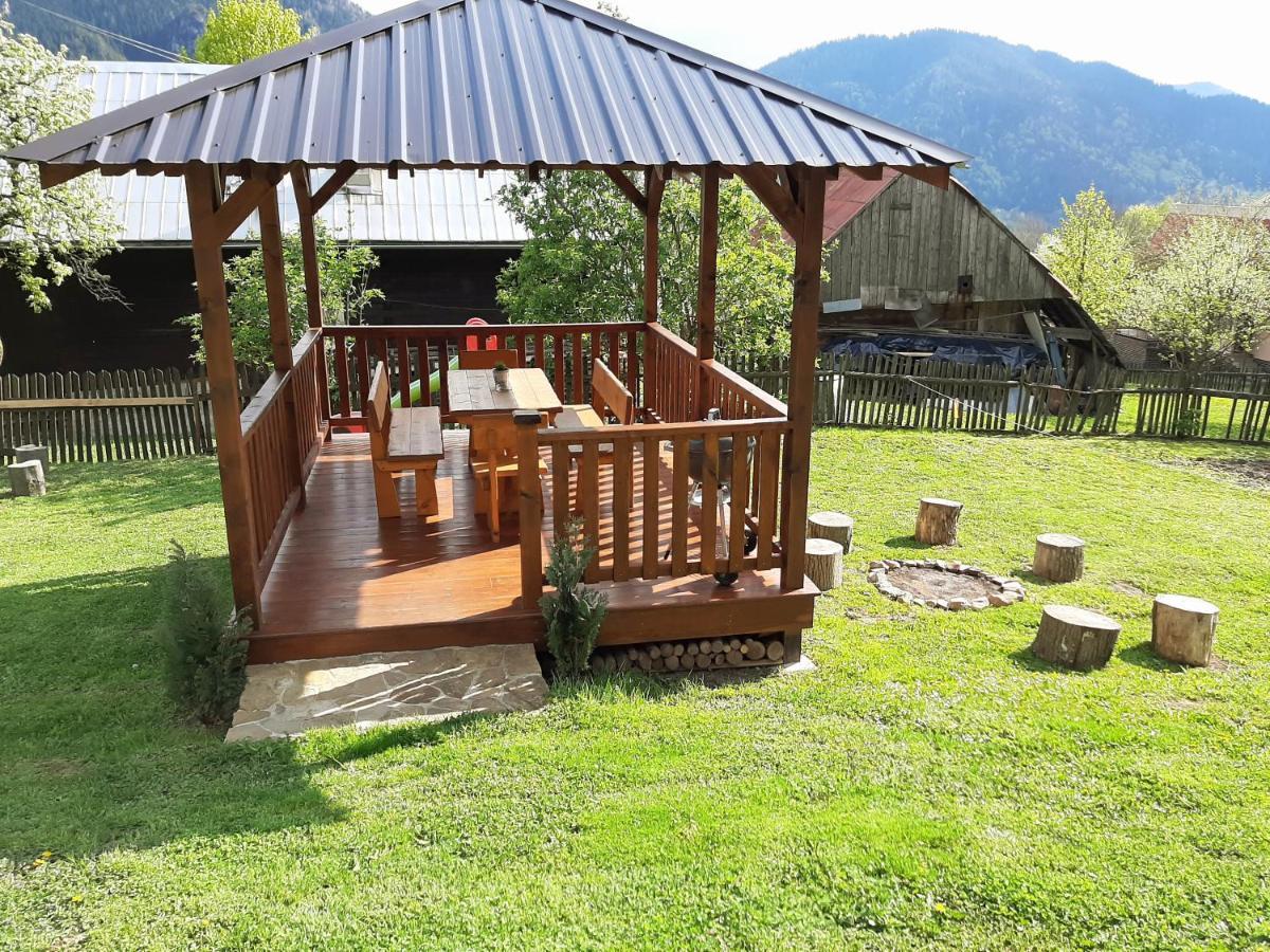 Andrea- Neakceptujeme Mlade Partie Villa Terchova Bagian luar foto