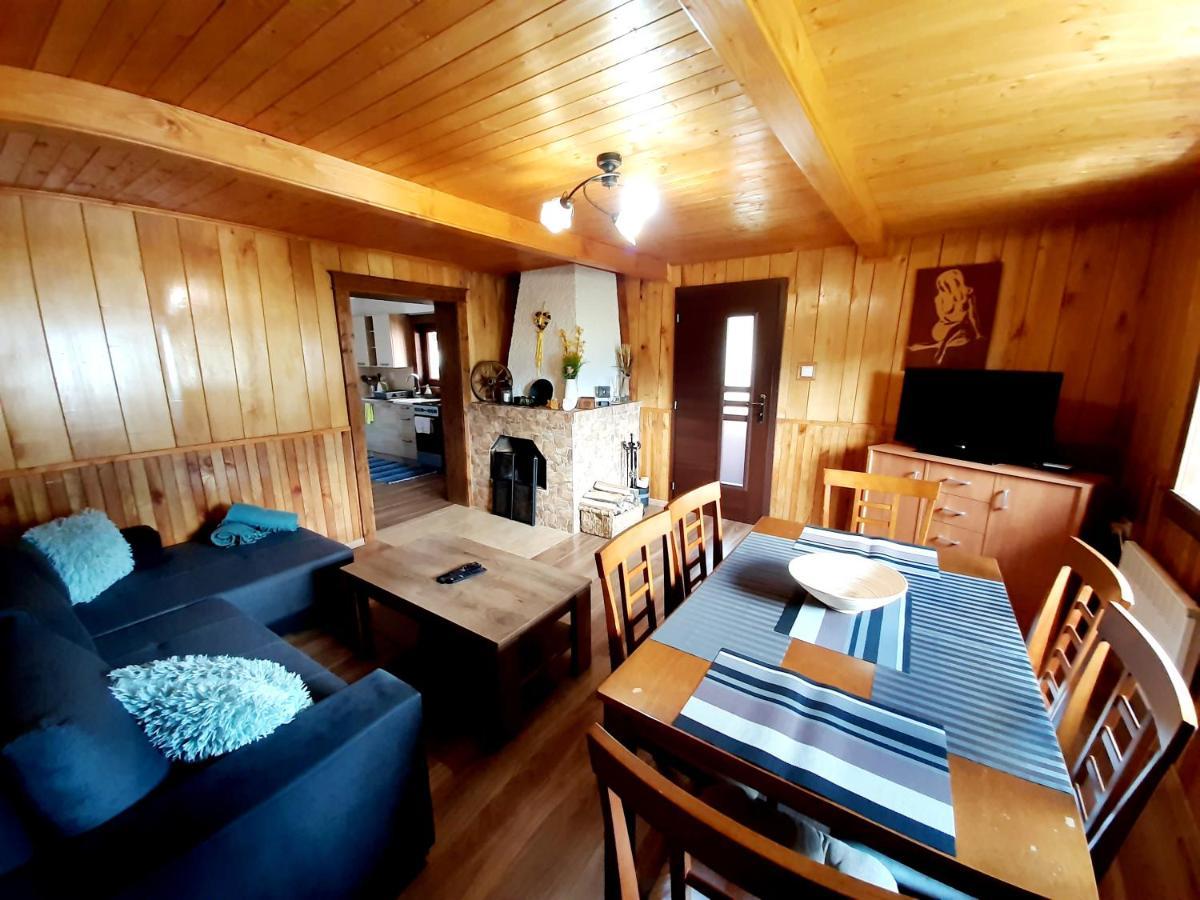 Andrea- Neakceptujeme Mlade Partie Villa Terchova Bagian luar foto