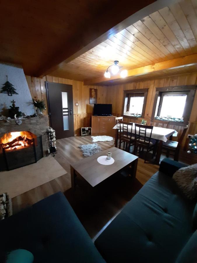 Andrea- Neakceptujeme Mlade Partie Villa Terchova Bagian luar foto