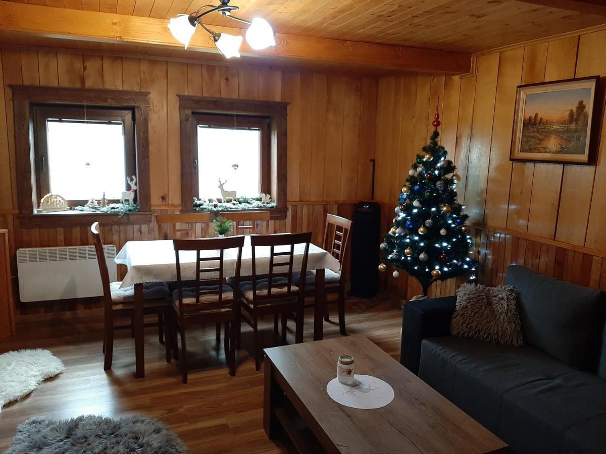 Andrea- Neakceptujeme Mlade Partie Villa Terchova Bagian luar foto
